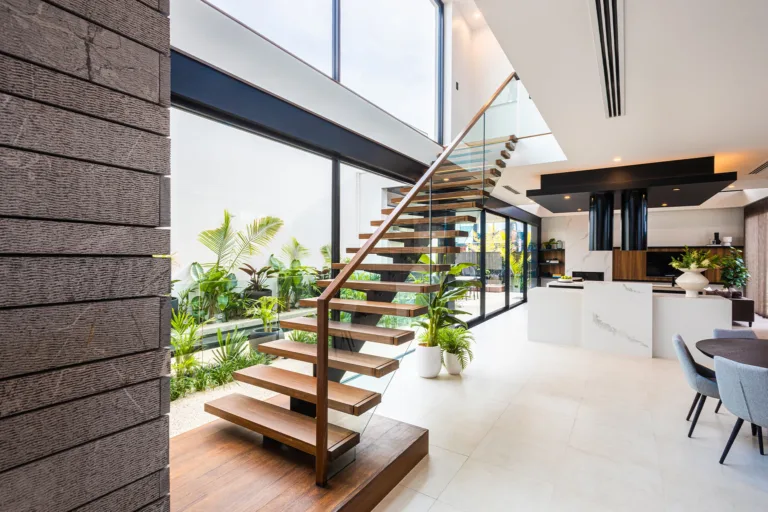 Custom Staircase Cost in Canada: Full Pricing Breakdown & Tips